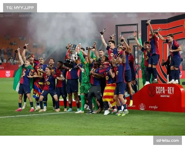 巴萨女足国内三冠王成就 联赛杯赛超级杯均夺冠 巴萨女足国内三冠王成就 联赛杯赛超级杯均夺冠